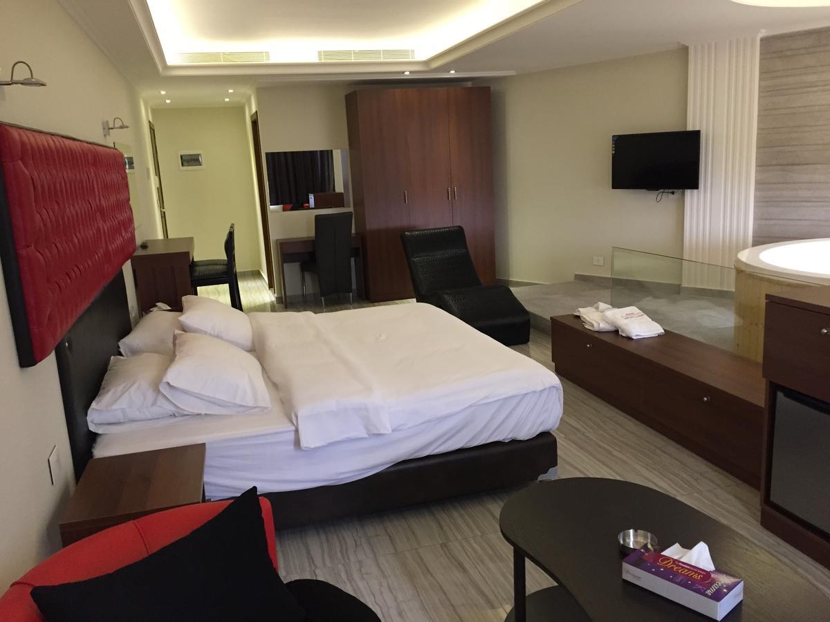 Aphrodite Hotel Ţabarjā المظهر الخارجي الصورة
